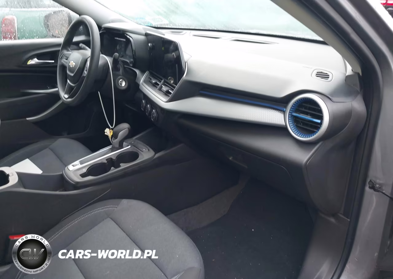 2025 Chevrolet Trax Fwd Ls VIN:KL77LFEP3SC128049 - 5