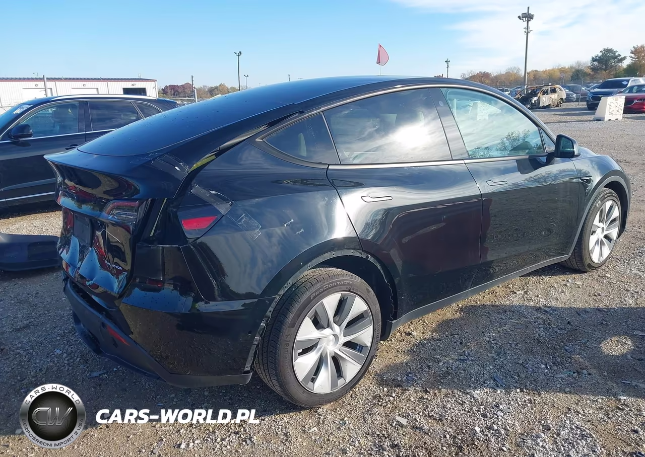 2021 Tesla Model Y Long Range Dual Motor All-Wheel Drive VIN:5YJYGDEE6MF258413 - 4