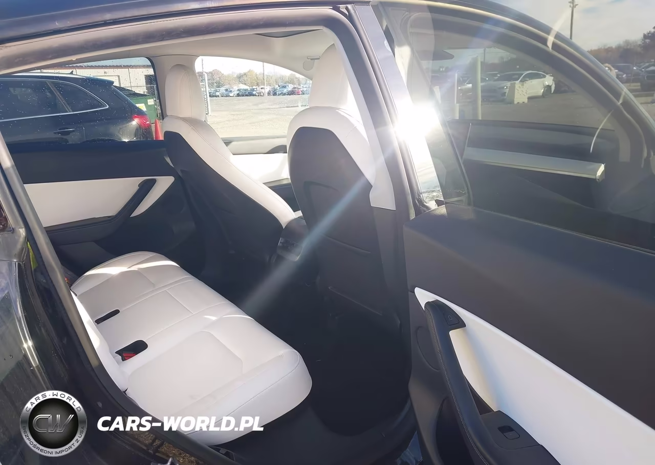 2021 Tesla Model Y Long Range Dual Motor All-Wheel Drive VIN:5YJYGDEE6MF258413 - 8