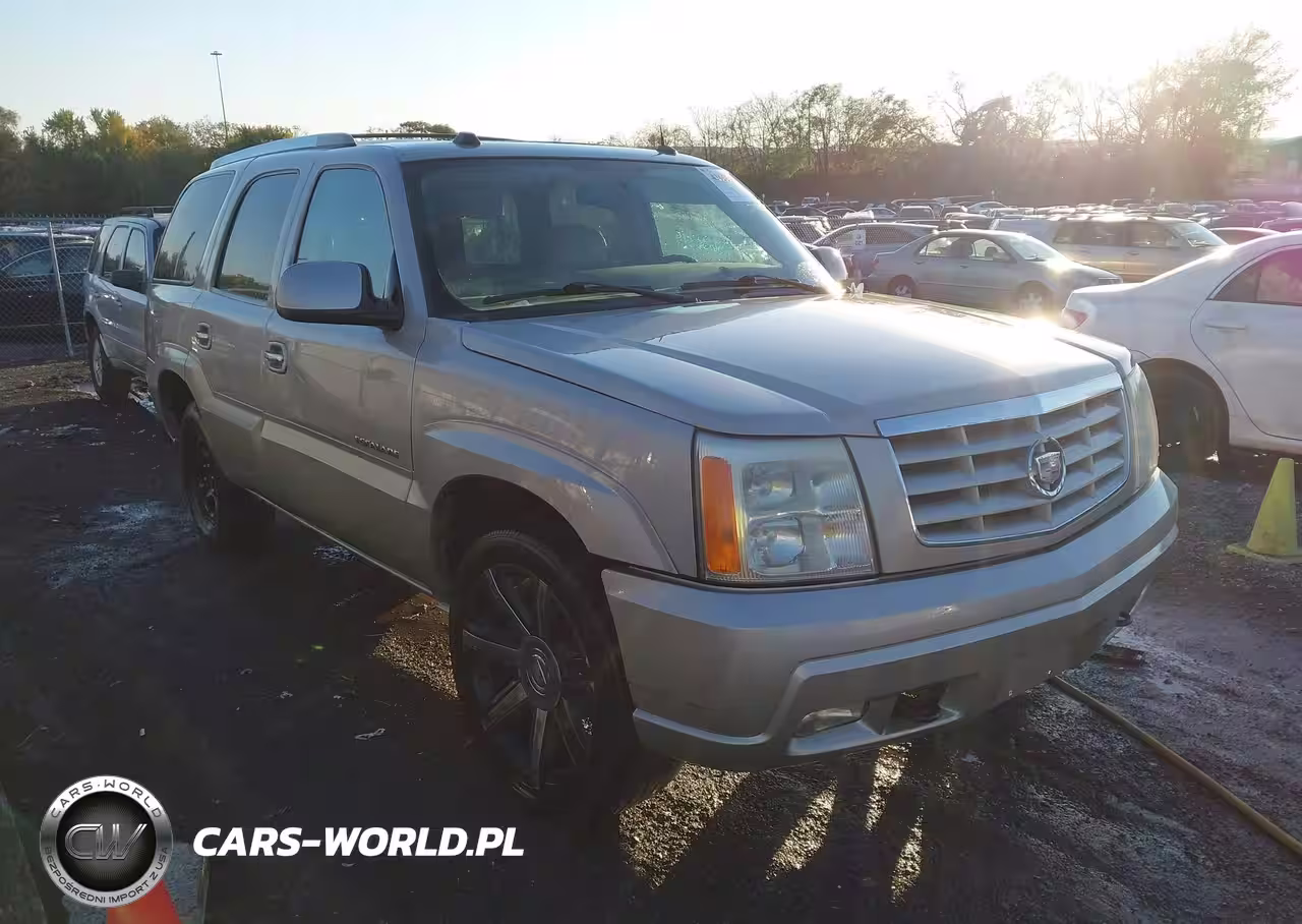 2005 Cadillac Escalade Standard