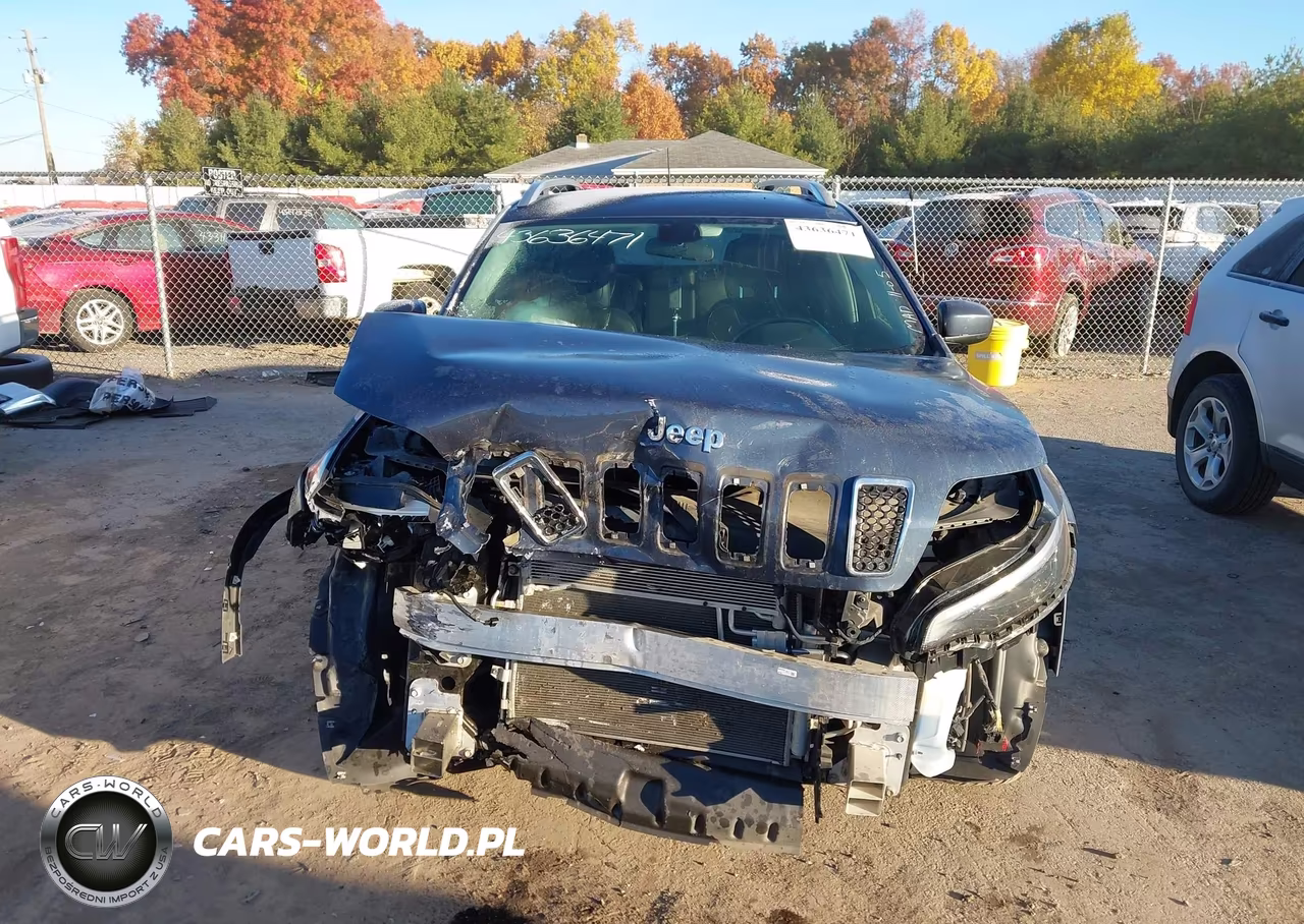 2020 Jeep Cherokee Latitude Plus 4X4 VIN:1C4PJMLB9LD526298 - 13