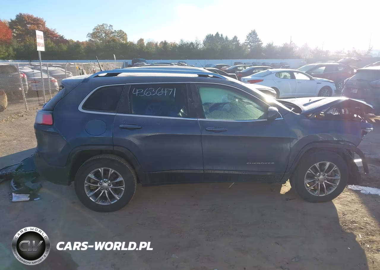 2020 Jeep Cherokee Latitude Plus 4X4 VIN:1C4PJMLB9LD526298 - 14