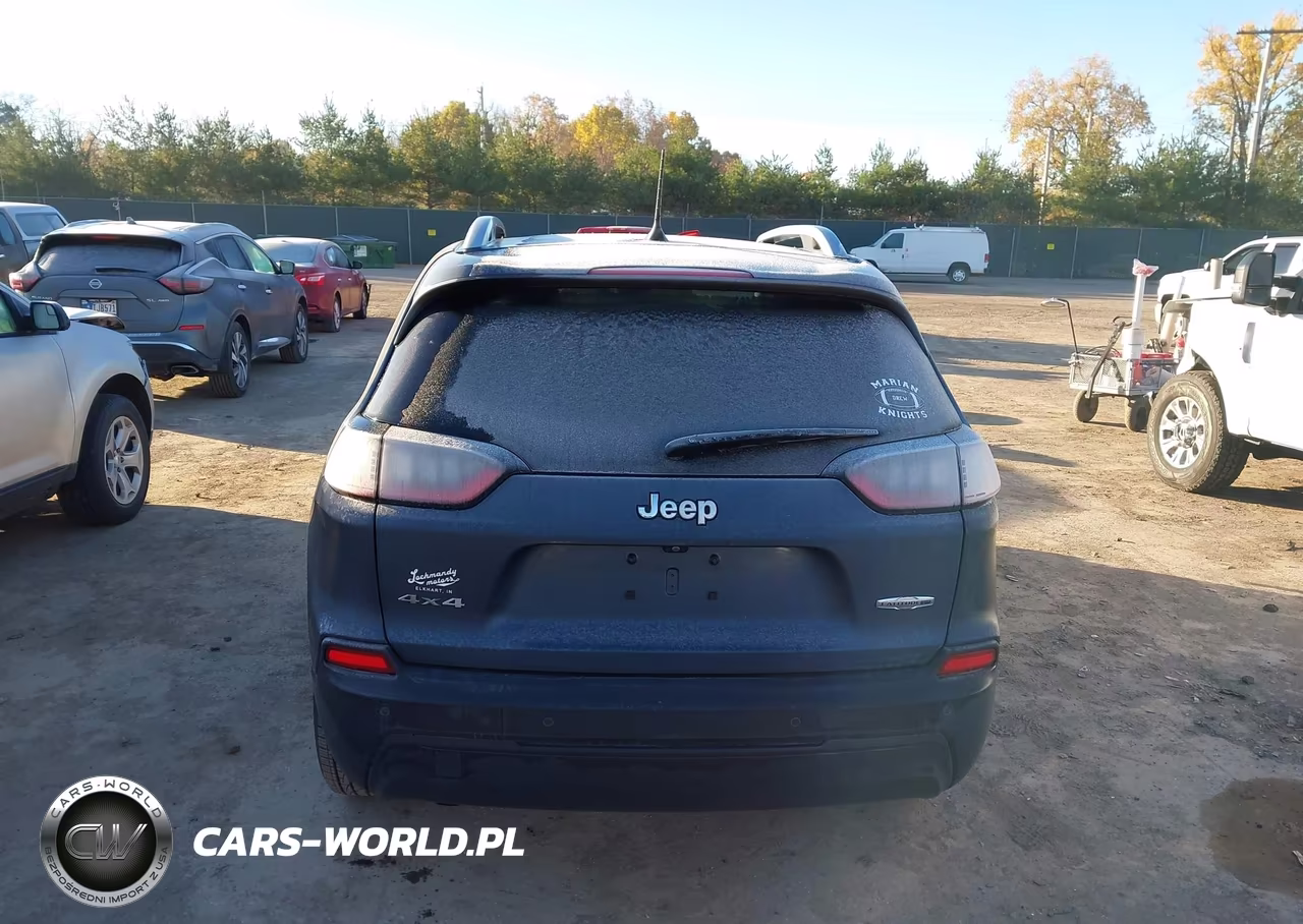 2020 Jeep Cherokee Latitude Plus 4X4 VIN:1C4PJMLB9LD526298 - 17