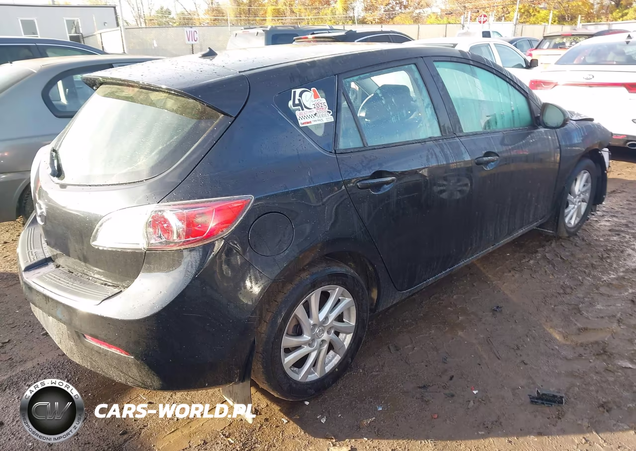 2012 Mazda Mazda3 I Touring VIN:JM1BL1L83C1653038 - 4