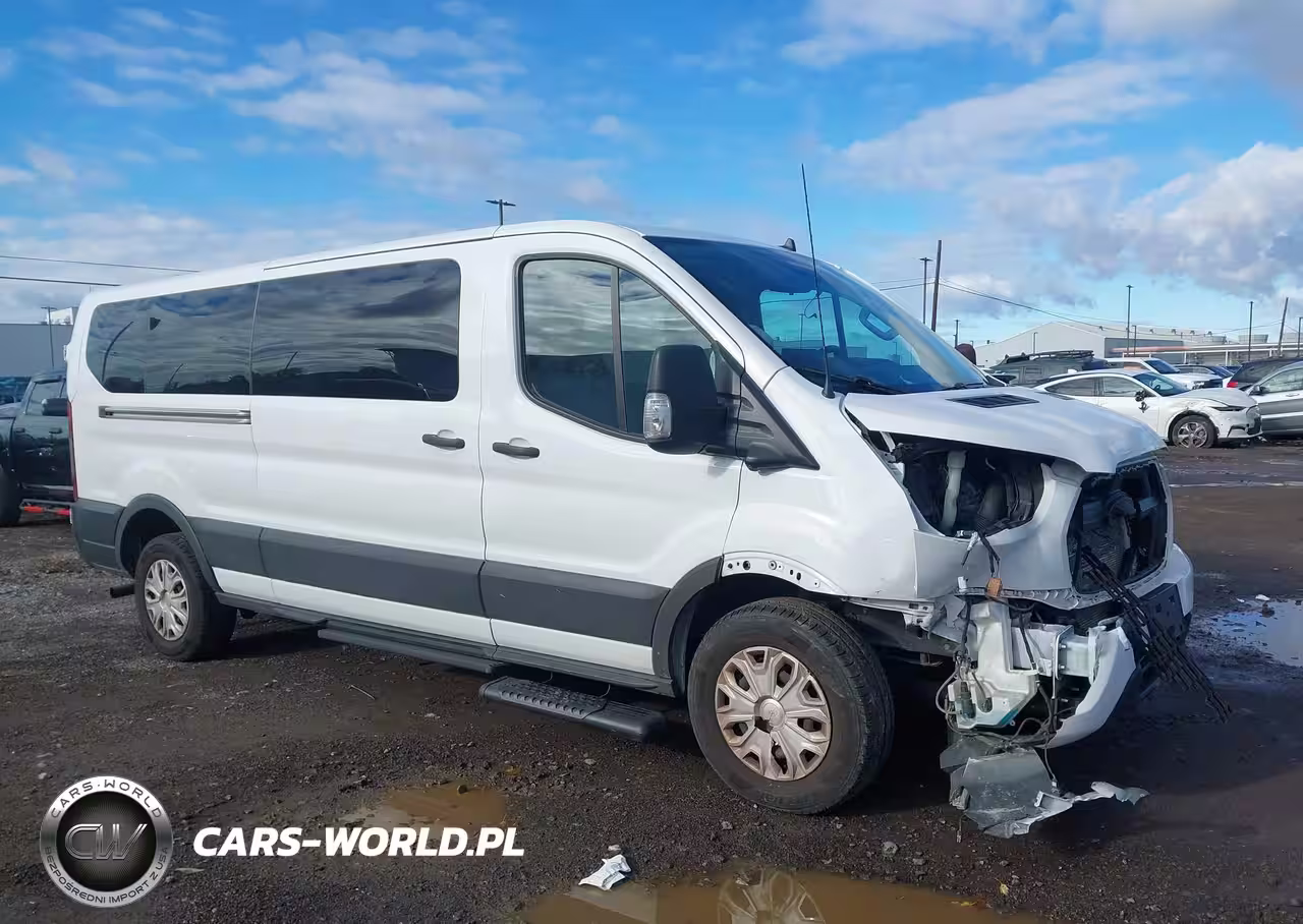 2023 Ford Transit-350 Passenger Van Xlt