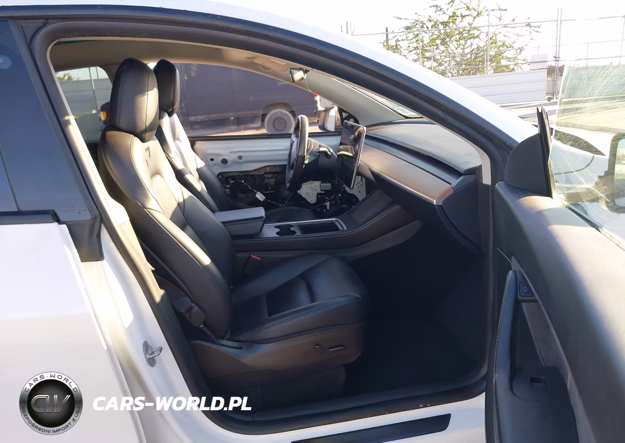 2022 Tesla Model Y Long Range Dual Motor All-Wheel Drive VIN:7SAYGDEE0NF363789 - 5