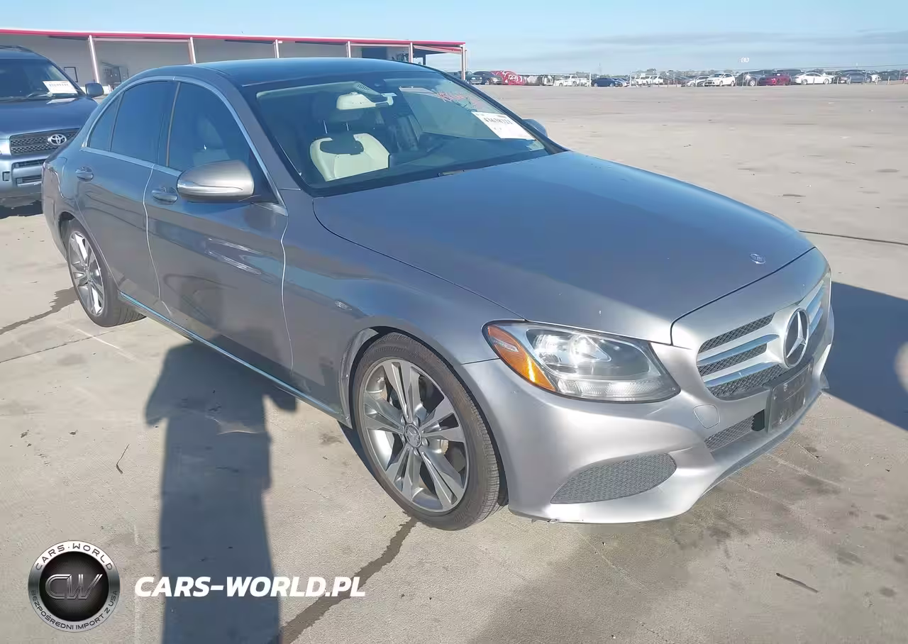 2015 Mercedes-Benz C 300