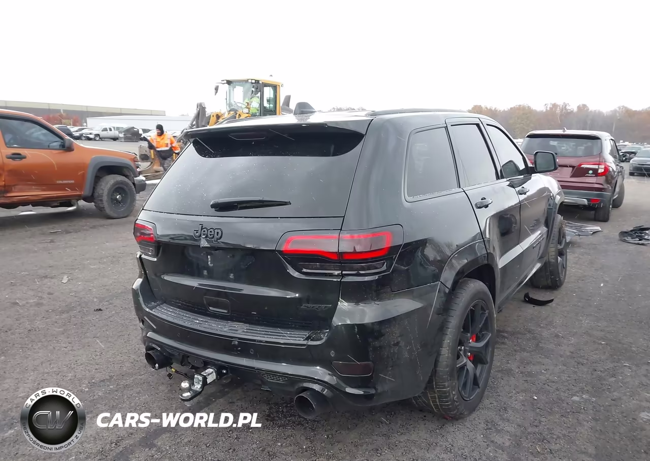 2019 Jeep Grand Cherokee Srt VIN:1C4RJFDJ4KC798501 - 4