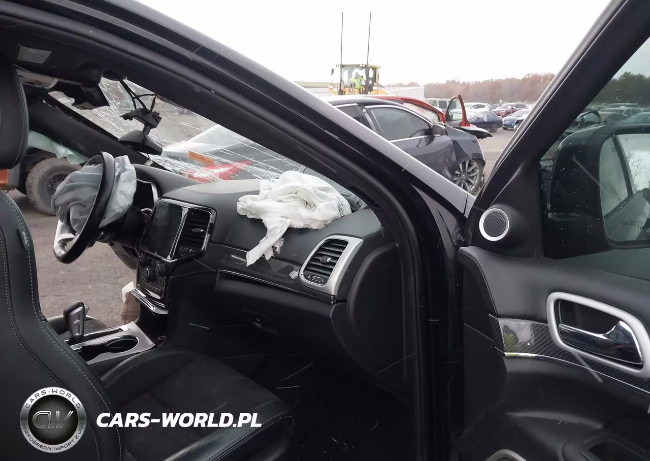 2019 Jeep Grand Cherokee Srt VIN:1C4RJFDJ4KC798501 - 5