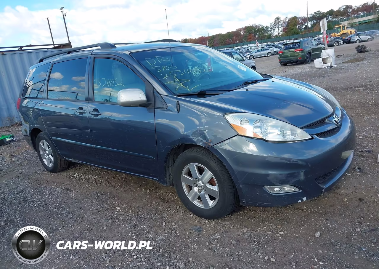 2008 Toyota Sienna Le