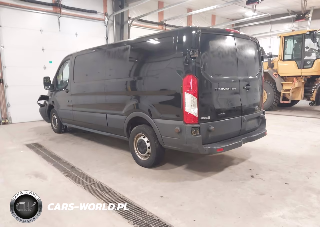 2018 Ford Transit-250 VIN:1FTYR2YG3JKB22685 - 3