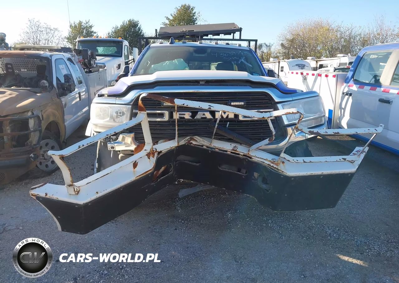 2019 Ram 5500 Chassis Tradesman-Slt-Laramie-Limited VIN:3C7WRMEL6KG560195 - 12