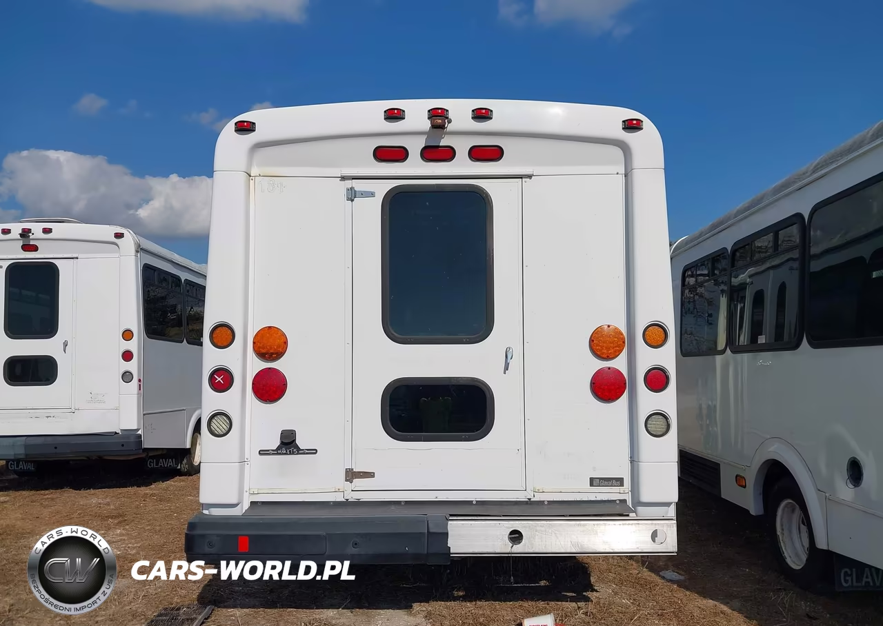 2017 Chevrolet Express Cutaway 4500 Series VIN:1HA6GUBG6HN008315 - 16
