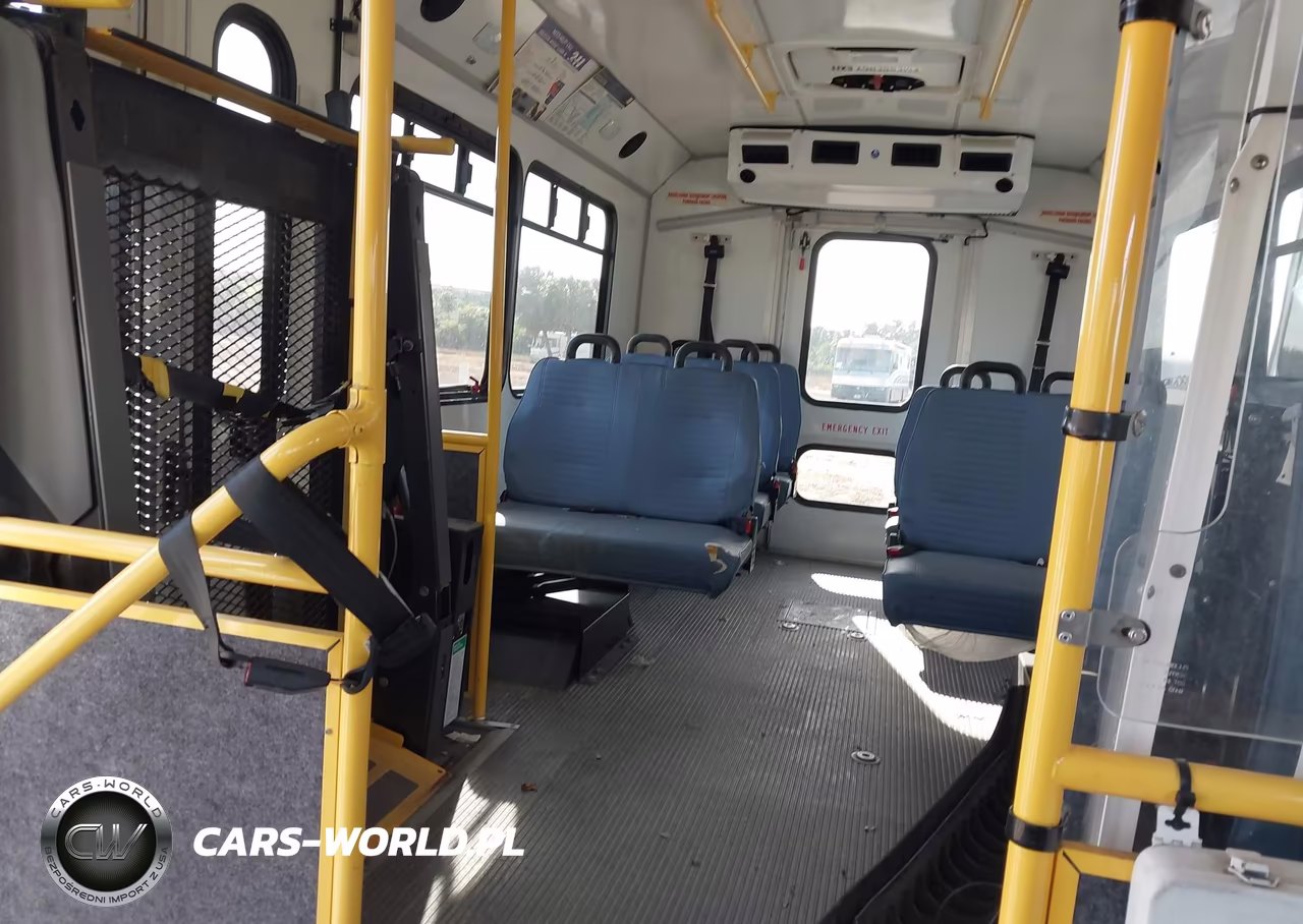2017 Chevrolet Express Cutaway 4500 Series VIN:1HA6GUBG6HN008315 - 6