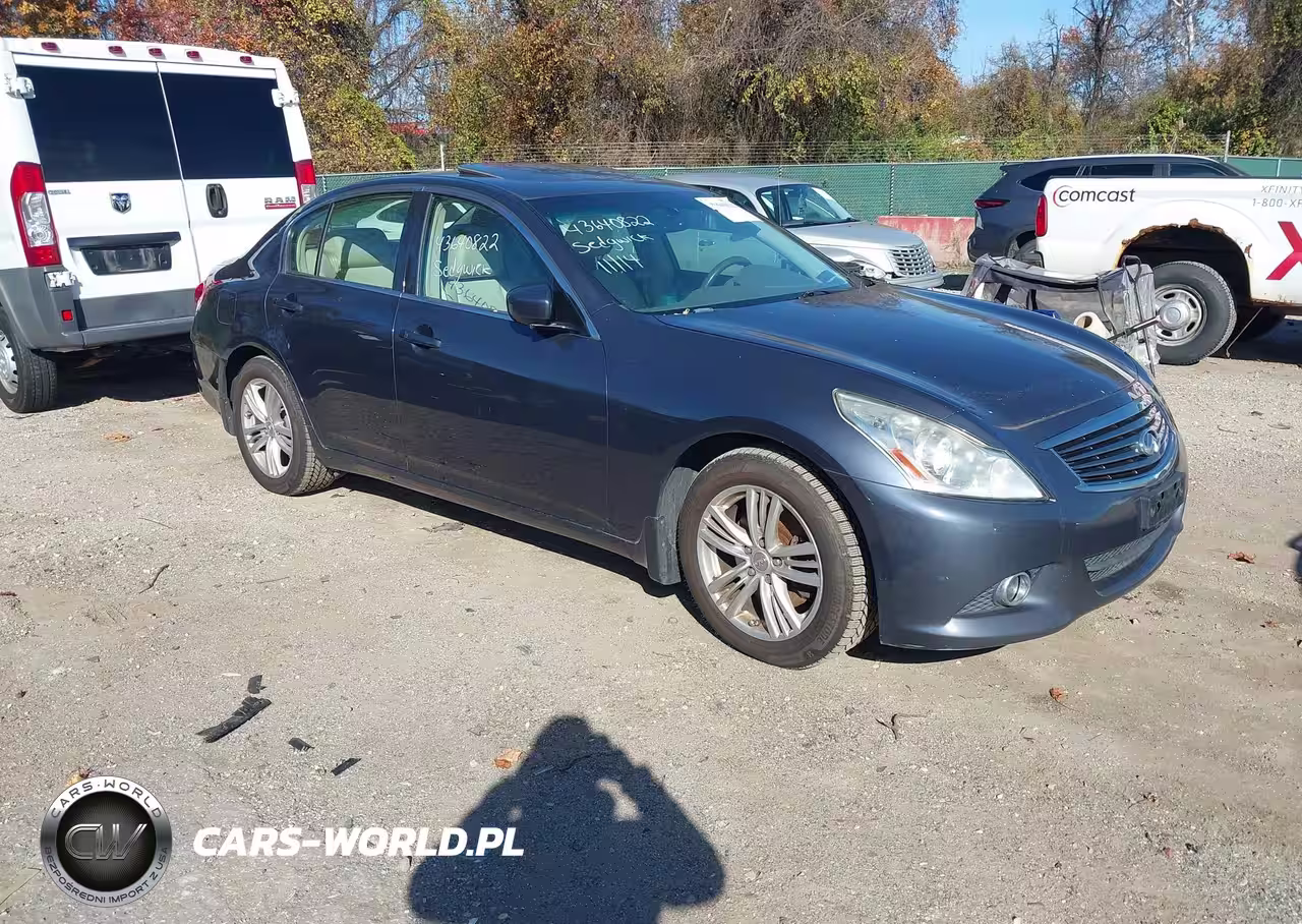2013 Infiniti G37X