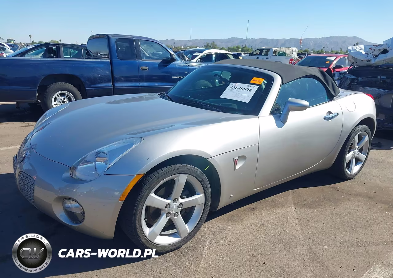 2007 Pontiac Solstice VIN:1G2MB35B47Y117331 - 2