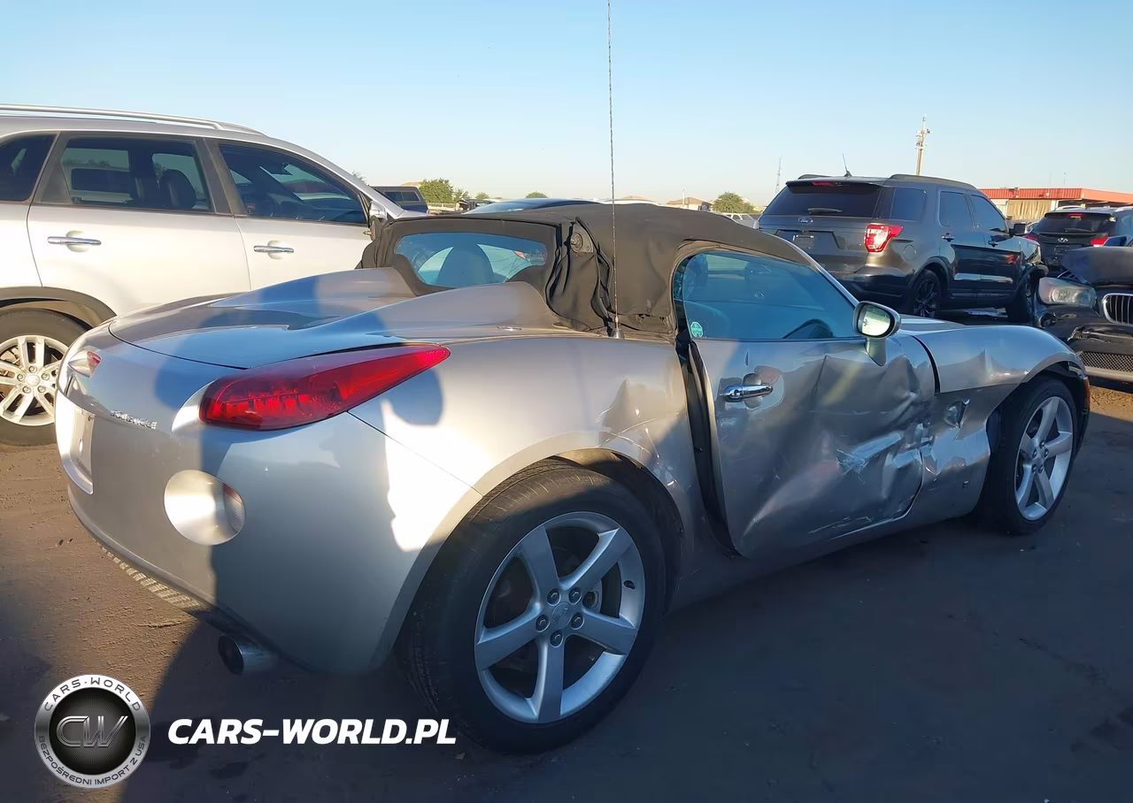 2007 Pontiac Solstice VIN:1G2MB35B47Y117331 - 4