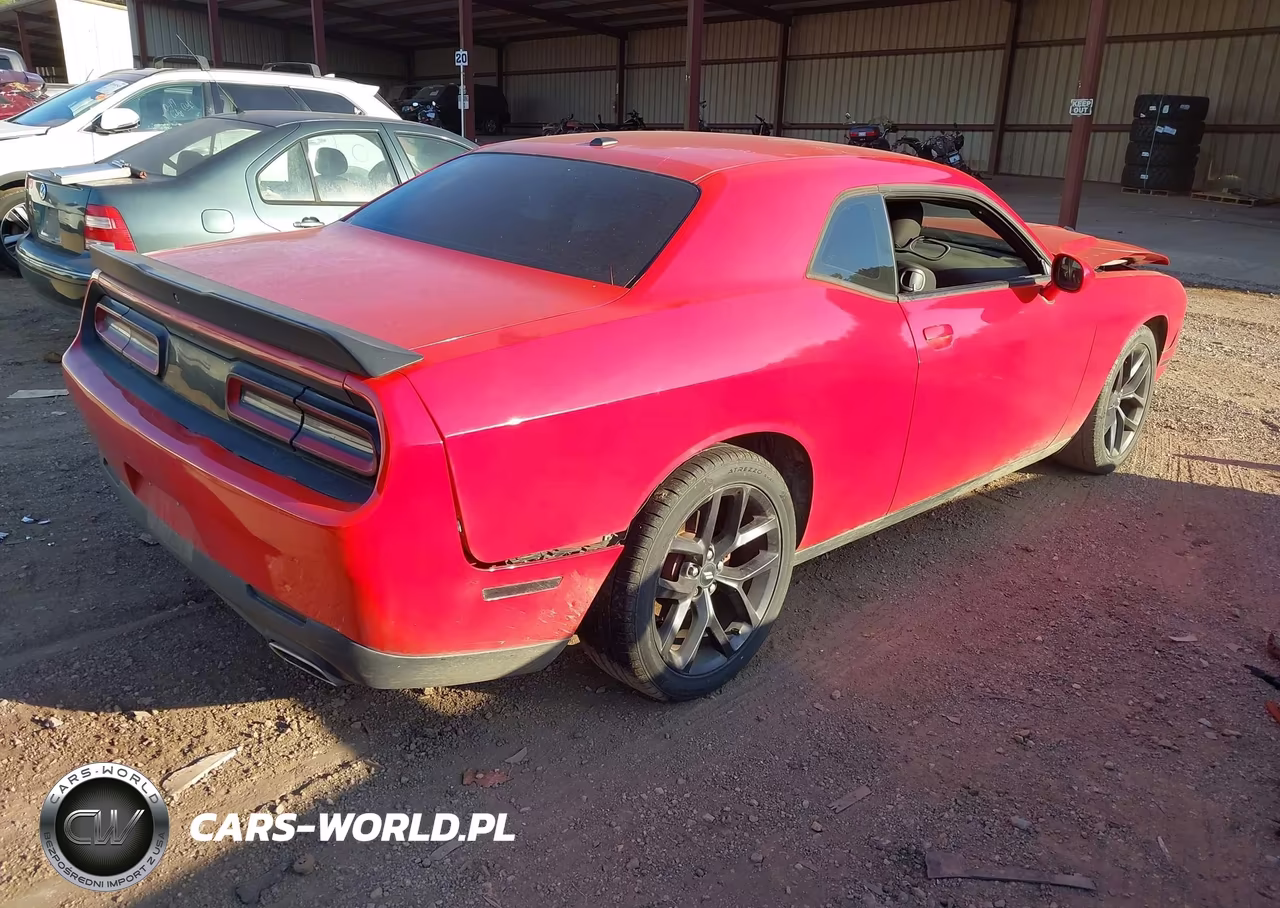 2019 Dodge Challenger Sxt VIN:2C3CDZAG7KH596163 - 4