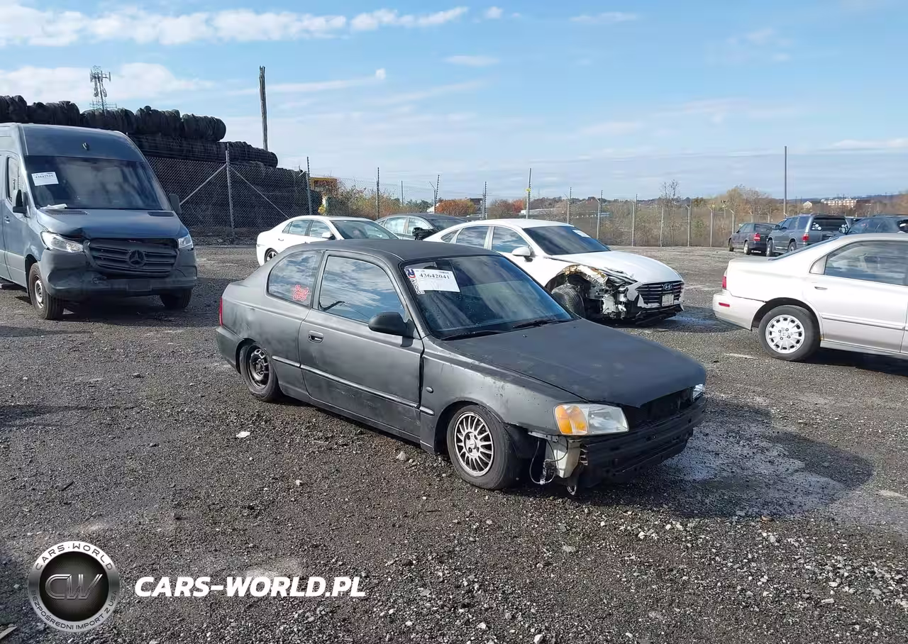 2001 Hyundai Accent Gs