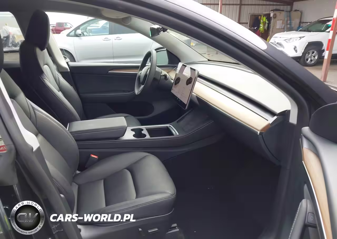 2024 Tesla Model Y Long Range Dual Motor All-Wheel Drive VIN:7SAYGDEE9RF126594 - 5