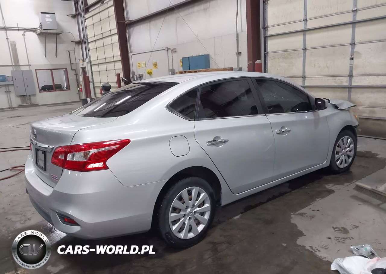 2018 Nissan Sentra S VIN:3N1AB7AP6JY247875 - 4