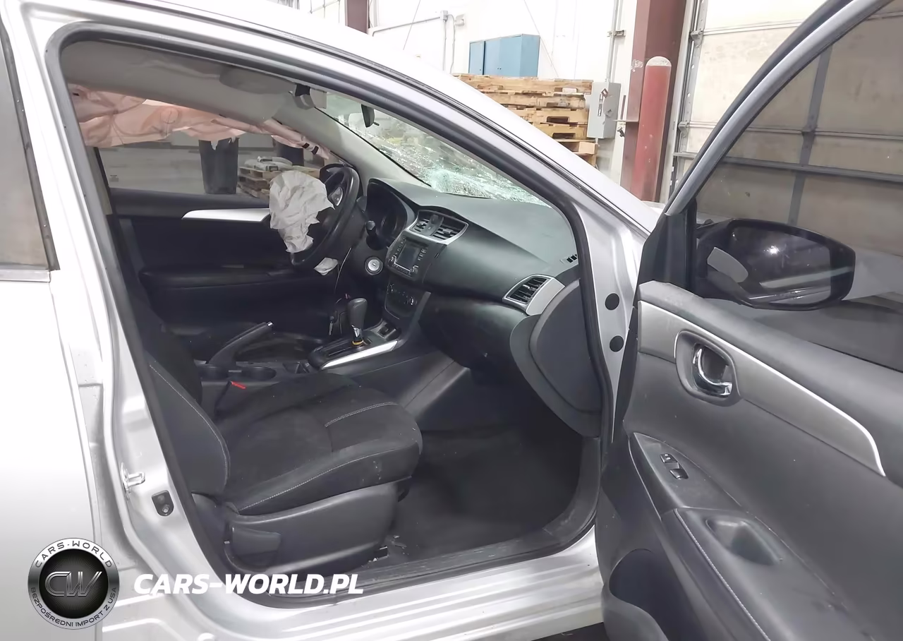2018 Nissan Sentra S VIN:3N1AB7AP6JY247875 - 5