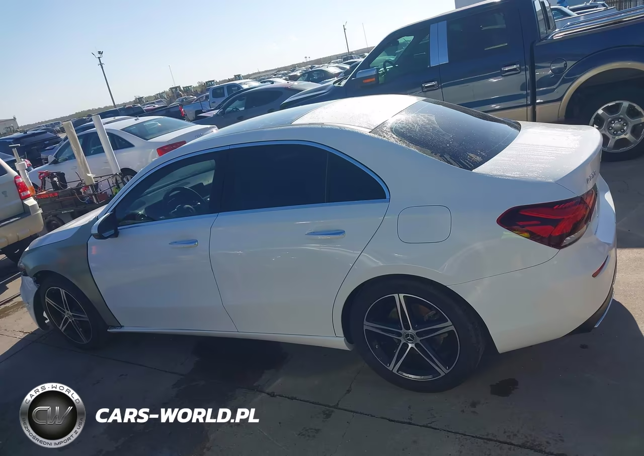 2019 Mercedes-Benz A 220 VIN:WDD3G4EB9KW000515 - 15