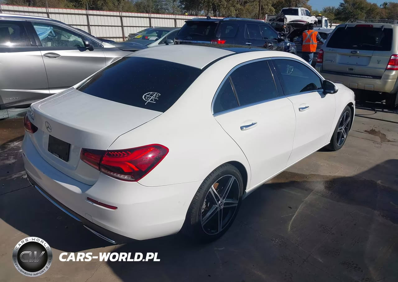 2019 Mercedes-Benz A 220 VIN:WDD3G4EB9KW000515 - 4
