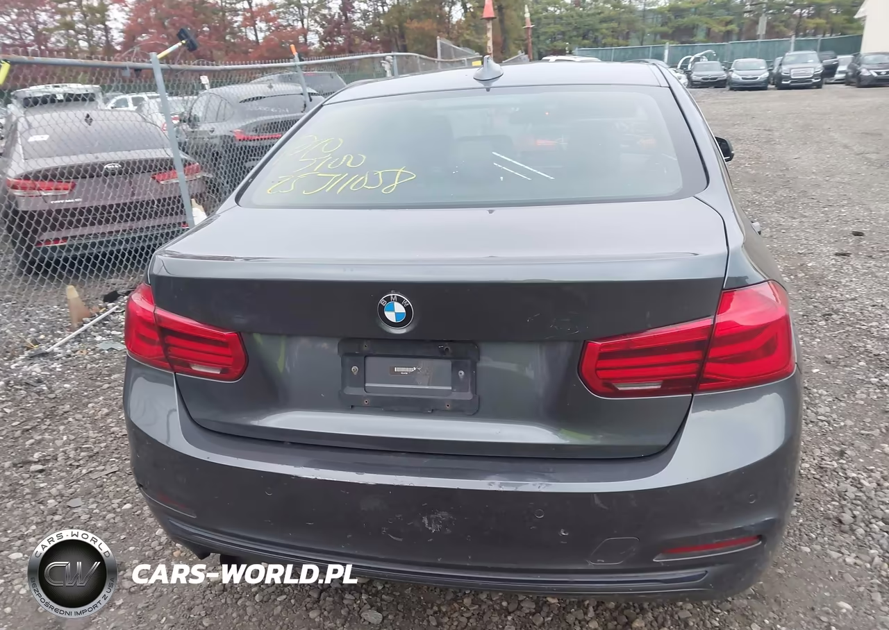 2017 BMW 330I xDrive VIN:WBA8D9C53HK678113 - 15