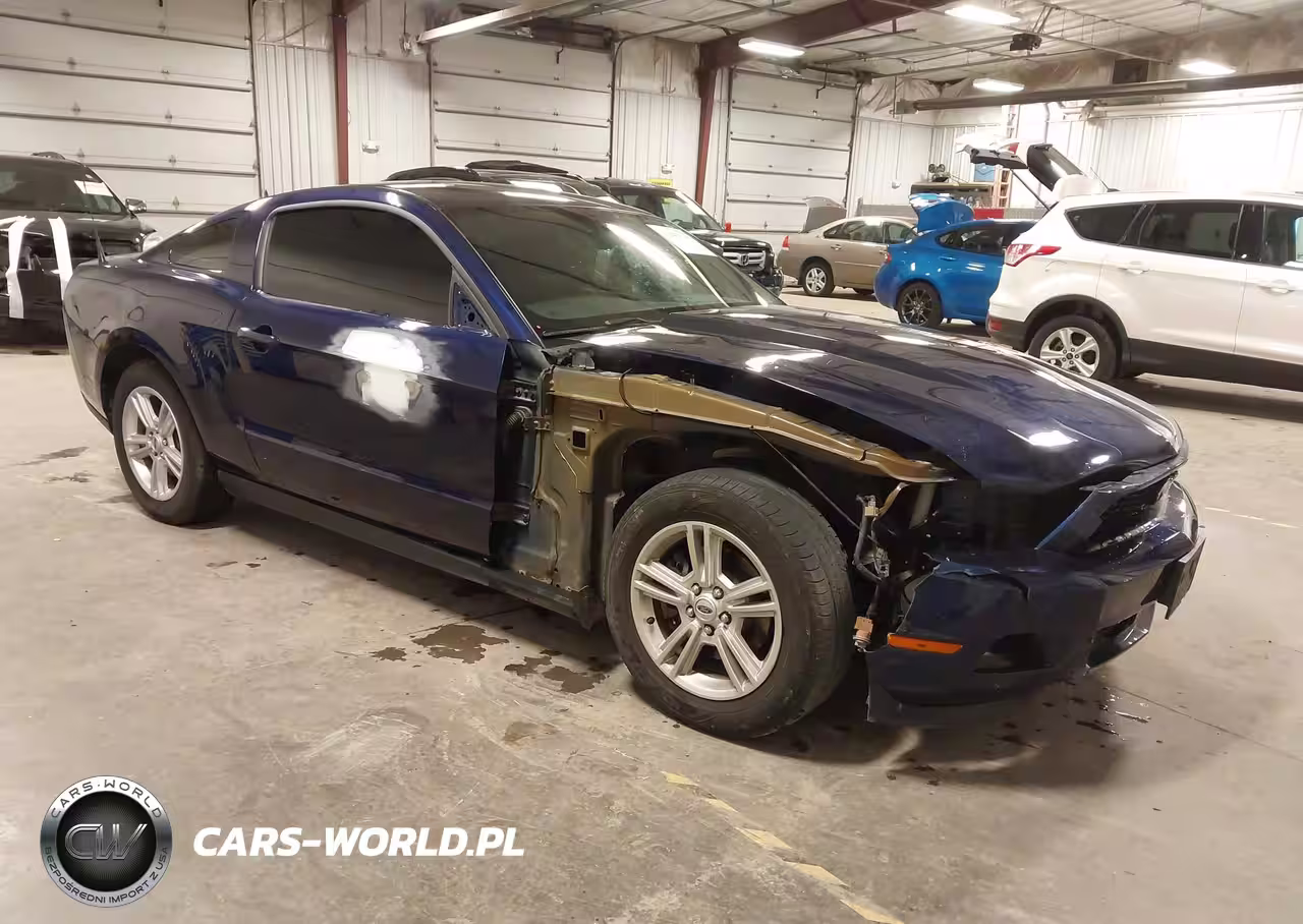 2012 Ford Mustang V6