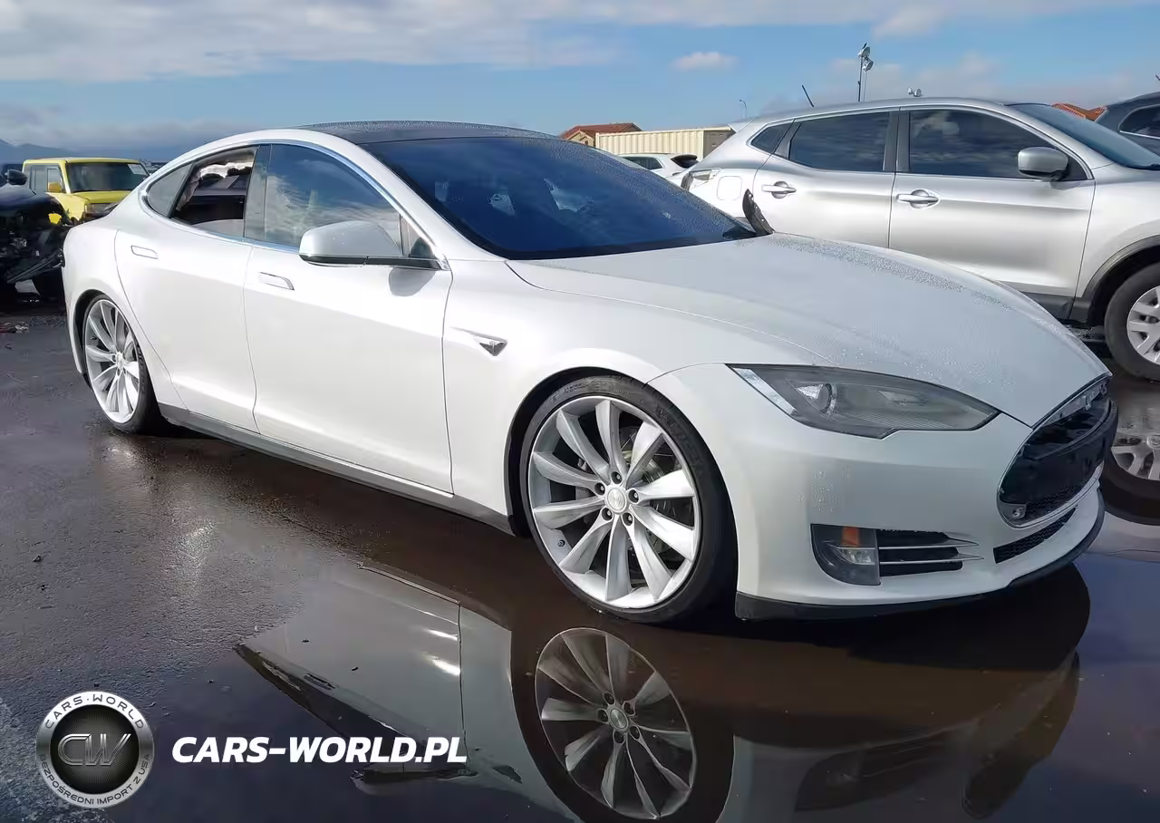 2012 Tesla Model S Signature