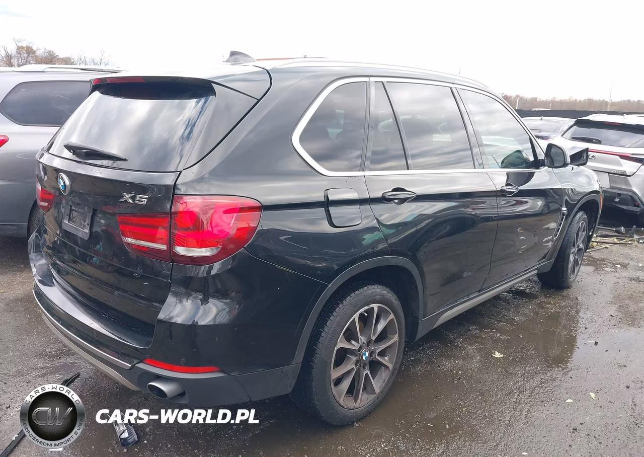 2017 BMW X5 xDrive35I VIN:5UXKR0C57H0U55606 - 4