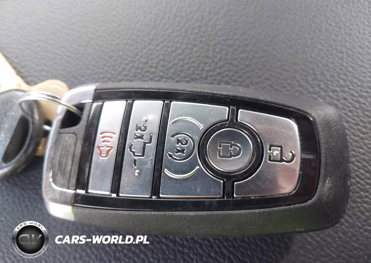2024 Ford F-250 Lariat VIN:1FT8W2BM0REF66639 - 10