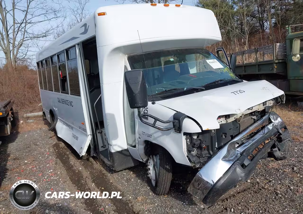 Główne zdjęcie 2017 Ford E-450 Cutaway