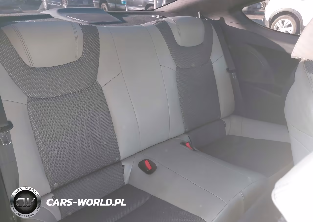 2014 Hyundai Genesis 2.0T Premium VIN:KMHHT6KD9EU117097 - 8