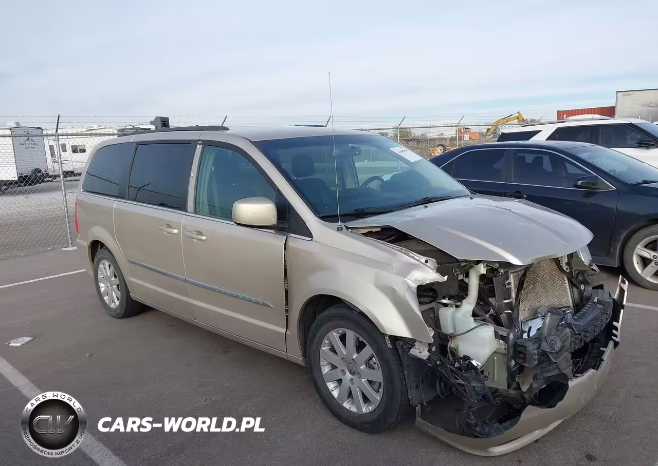 2015 Chrysler Town & Country Touring
