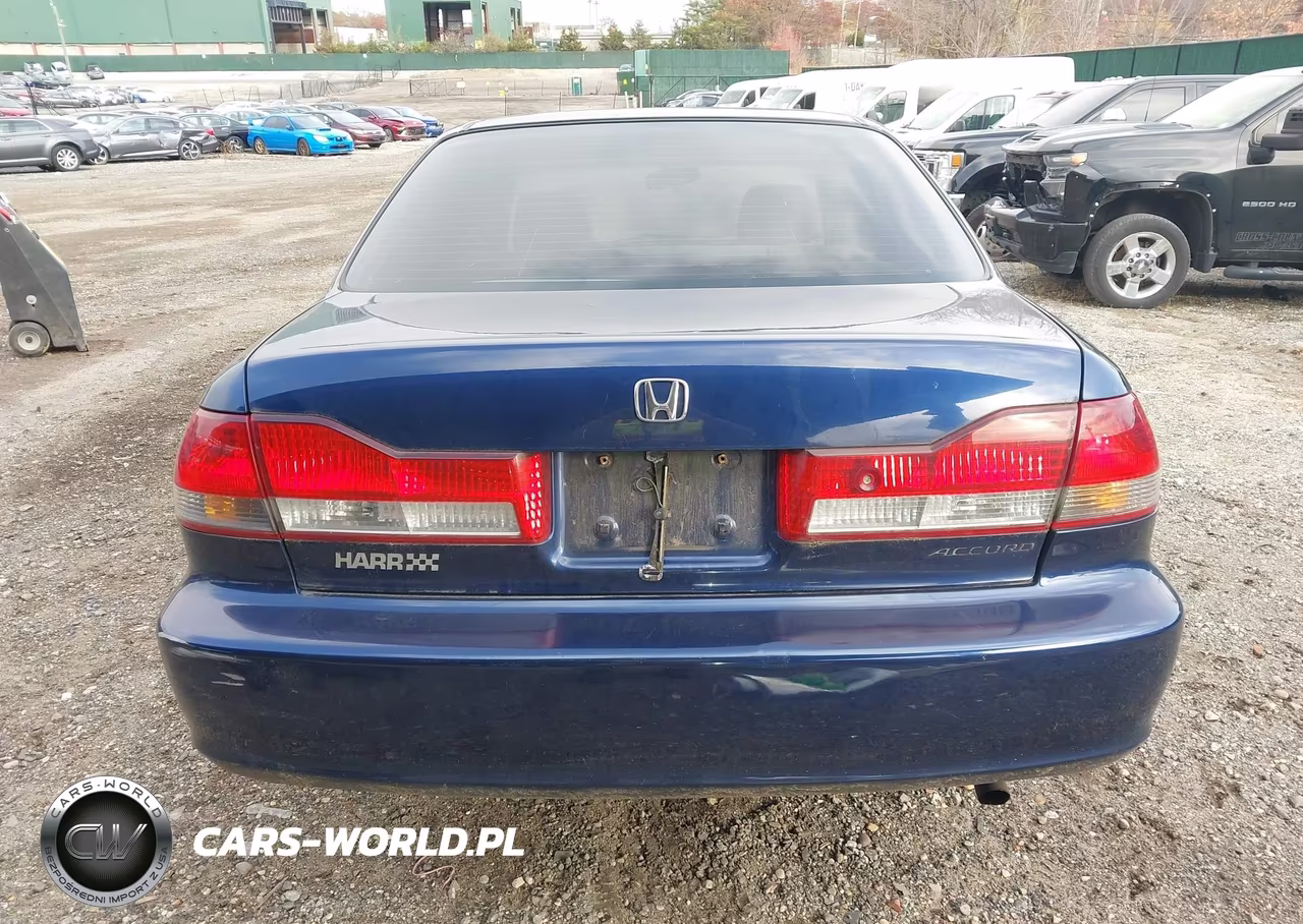 2002 Honda Accord 2.3 Lx VIN:JHMCG66552C003927 - 17