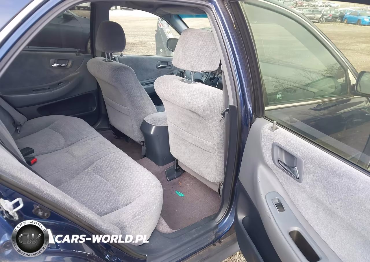 2002 Honda Accord 2.3 Lx VIN:JHMCG66552C003927 - 8