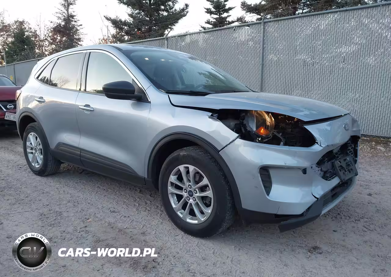 2022 Ford Escape Se