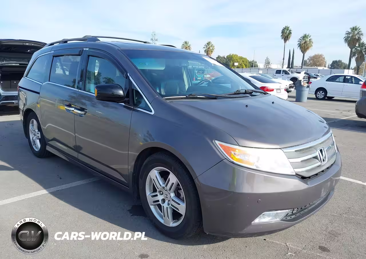 2012 Honda Odyssey Touring-Touring Elite