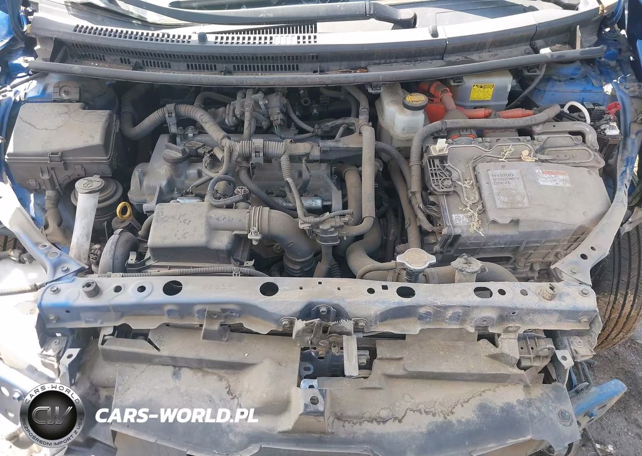 2014 Toyota Prius C One VIN:JTDKDTB36E1561620 - 10