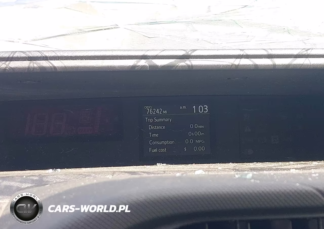 2014 Toyota Prius C One VIN:JTDKDTB36E1561620 - 7