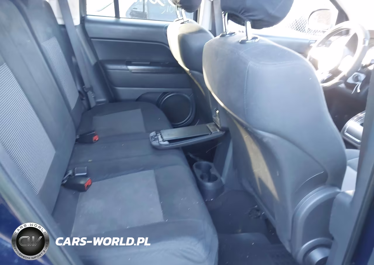 2012 Jeep Compass Latitude VIN:1C4NJDEB7CD577528 - 8