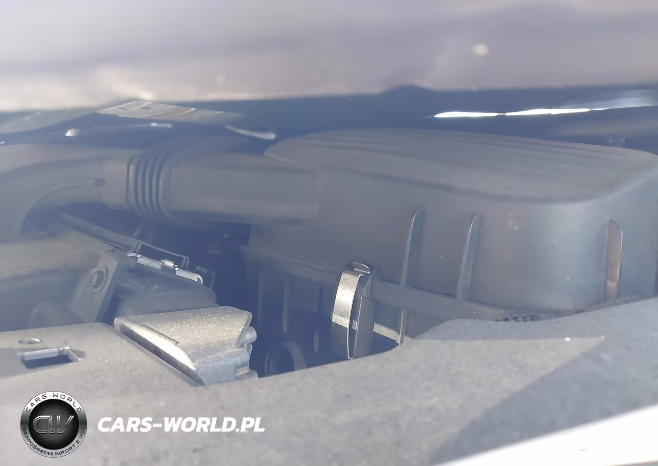 2015 Maserati Ghibli VIN:ZAM57XSA8F1137251 - 10
