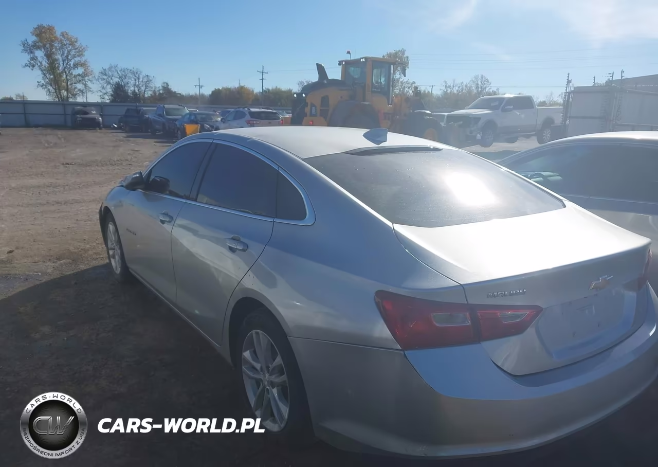 2018 Chevrolet Malibu Lt VIN:1G1ZD5ST5JF276259 - 3