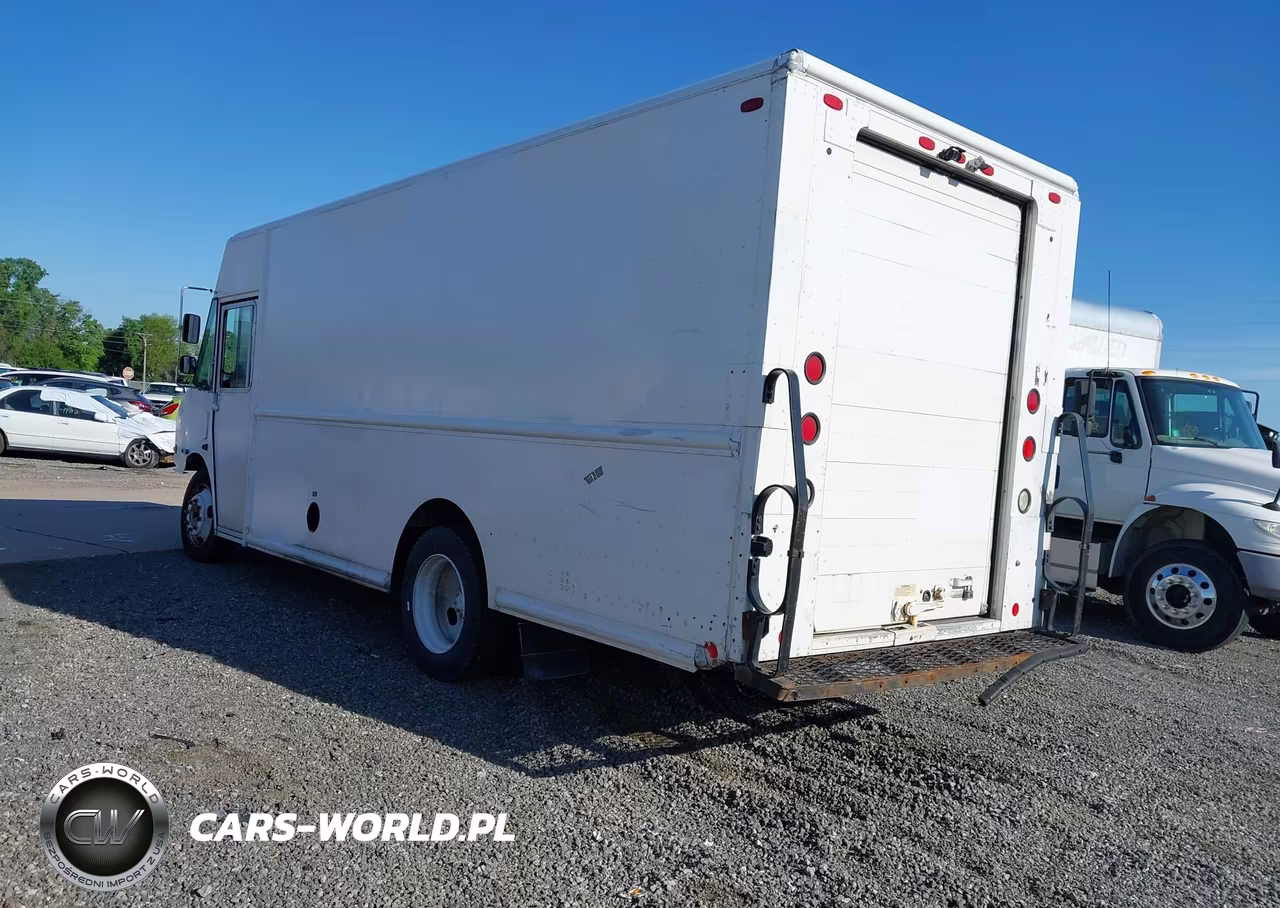2008 Freightliner Chassis M Line Walk-In Van VIN:4UZAARDU38CZ59014 - 3