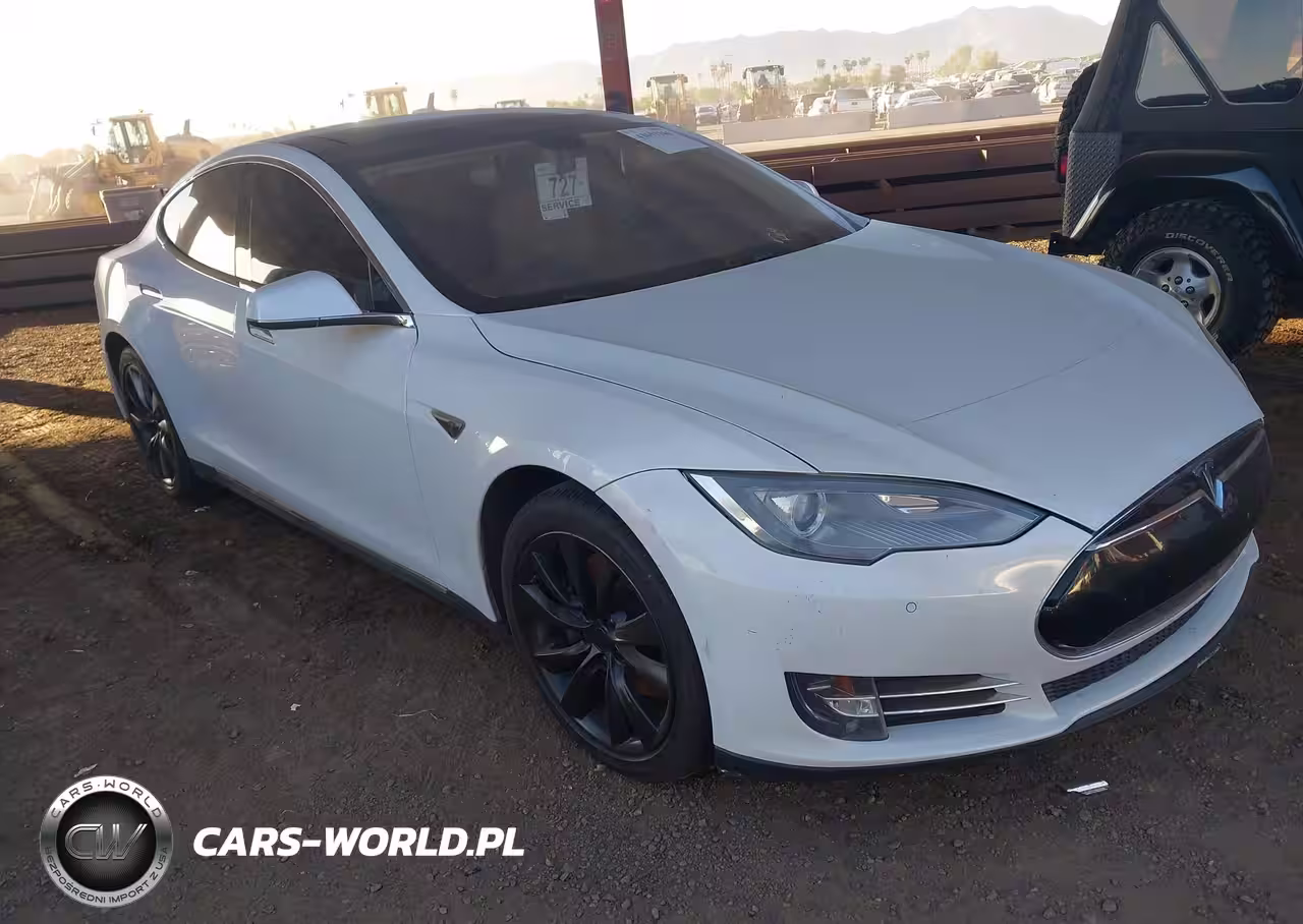 2014 Tesla Model S