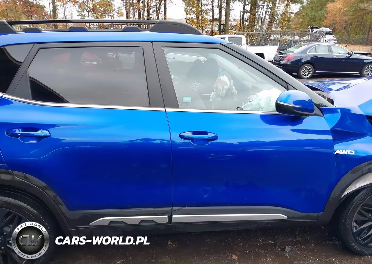 2023 Kia Seltos Nightfall Edition VIN:KNDEUCA27P7402482 - 14