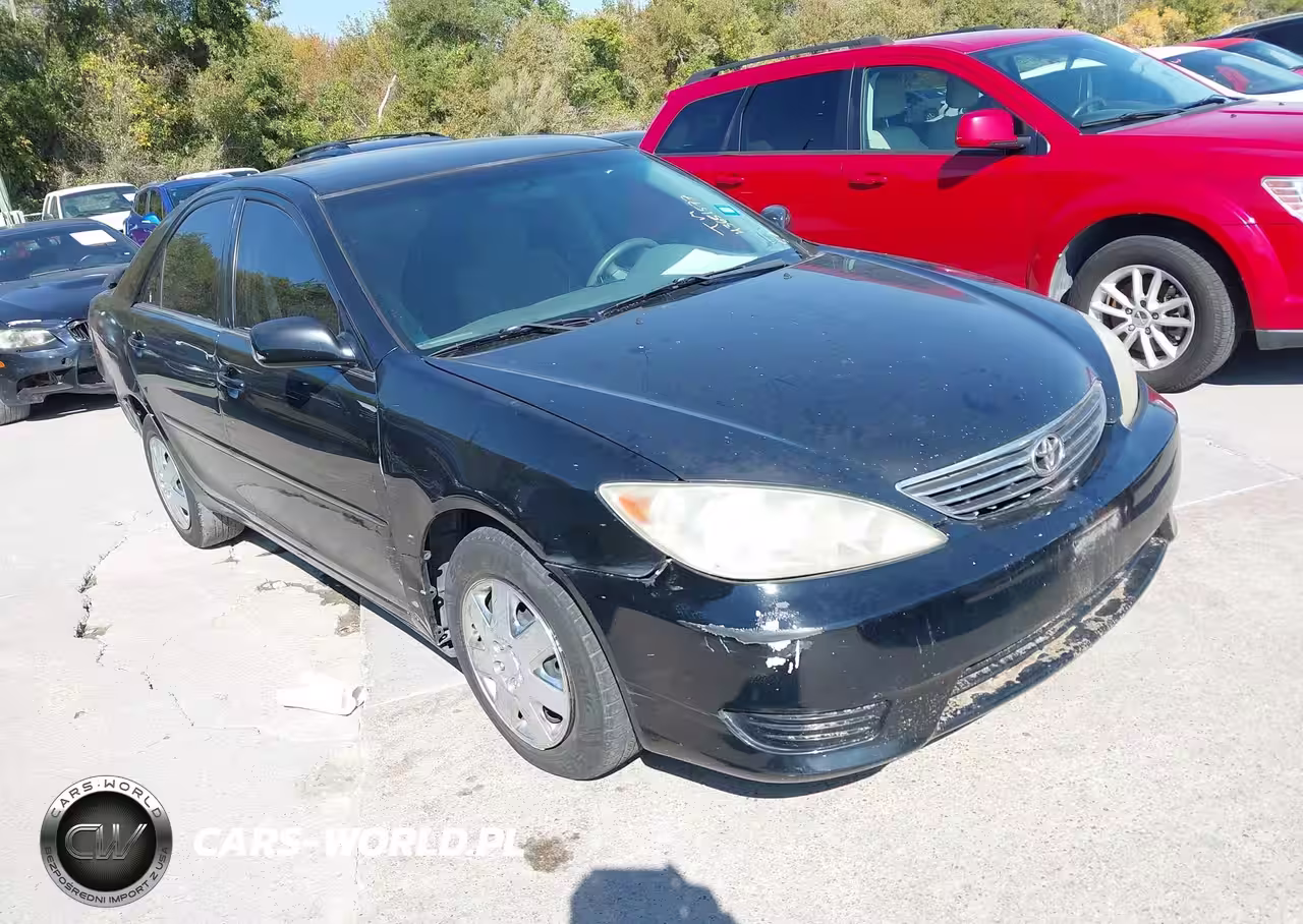 2005 Toyota Camry Le