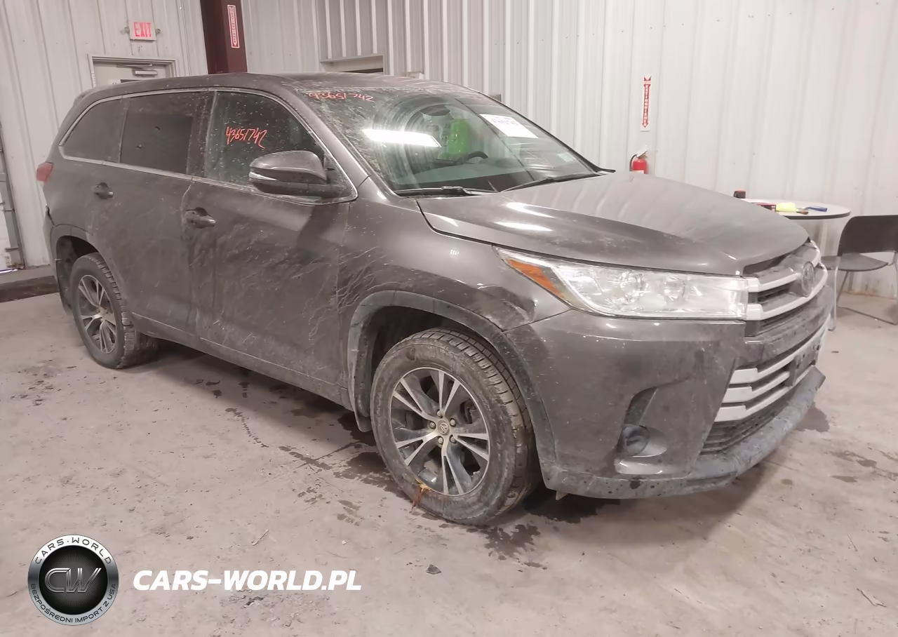 2019 Toyota Highlander Le – zdjęcie 1 z 16